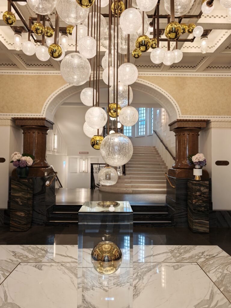 Mandarin Oriental Vienna Hallway